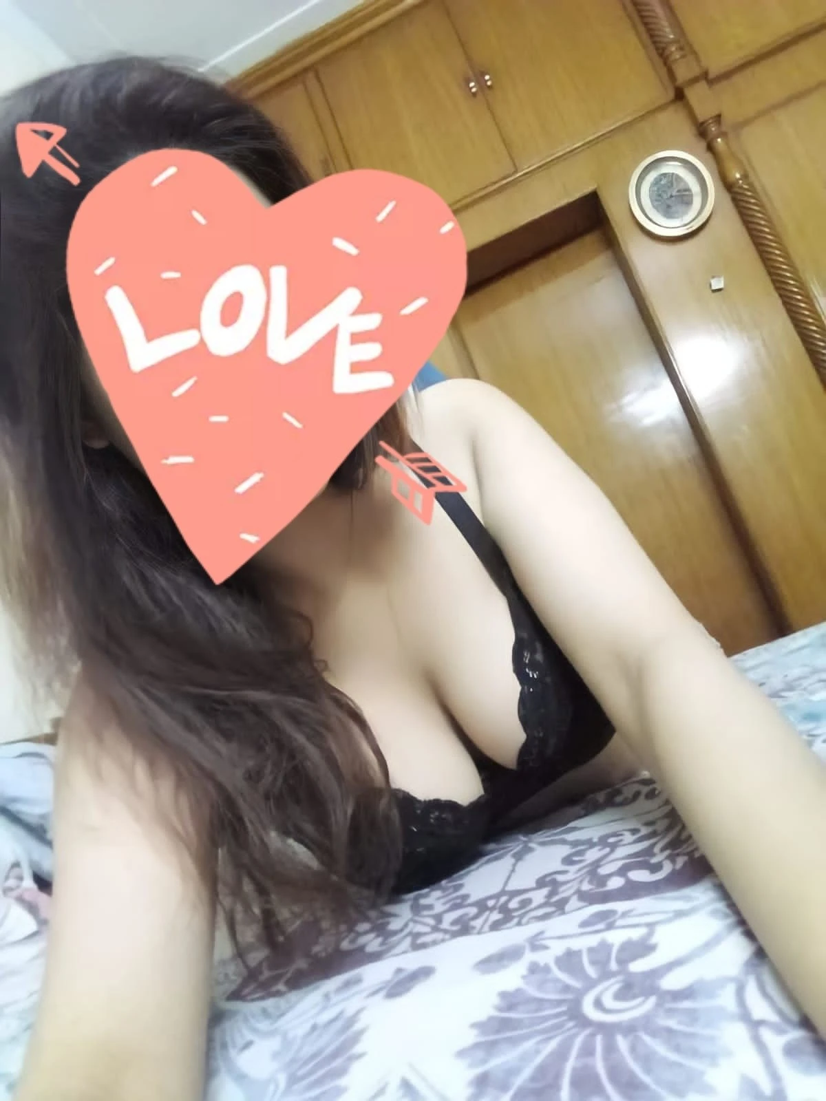 Alina – Indian escort in Bangalore — 2 / 4