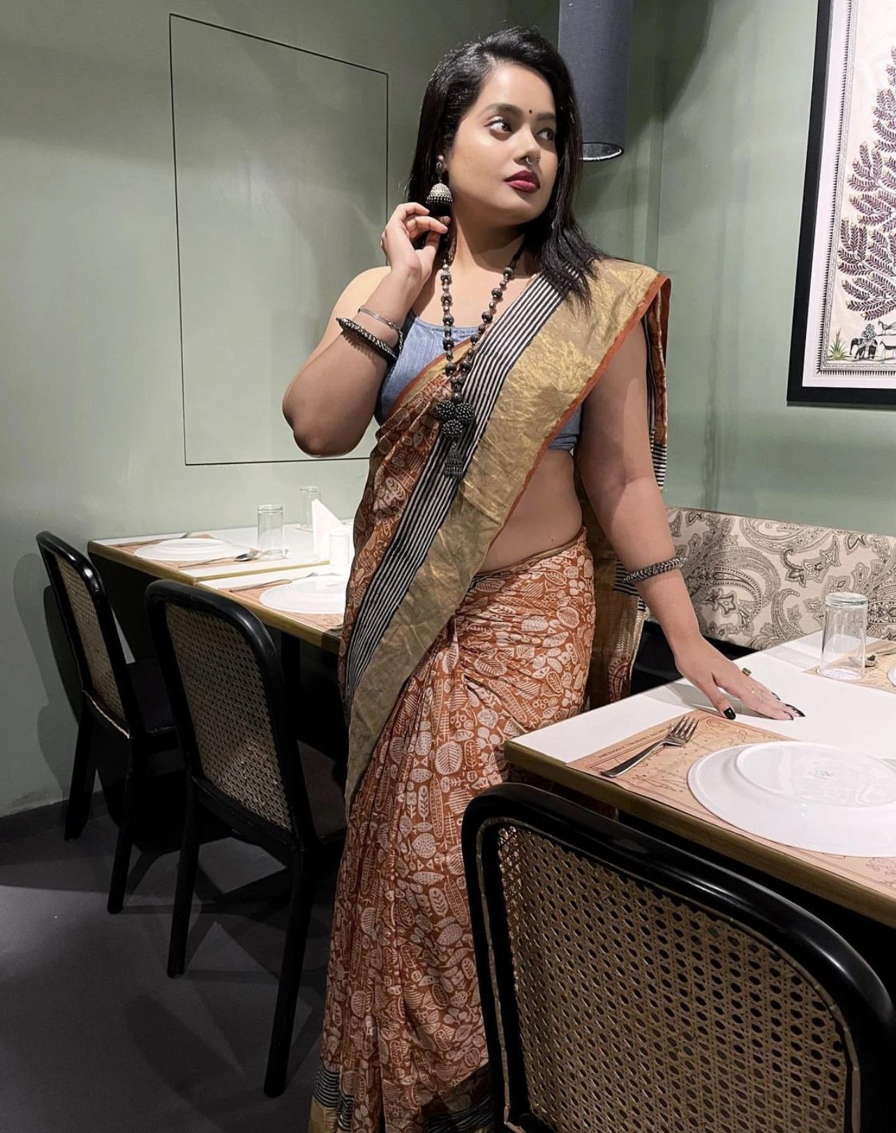 Sristi – Indian escort in Bangalore — 2 / 6