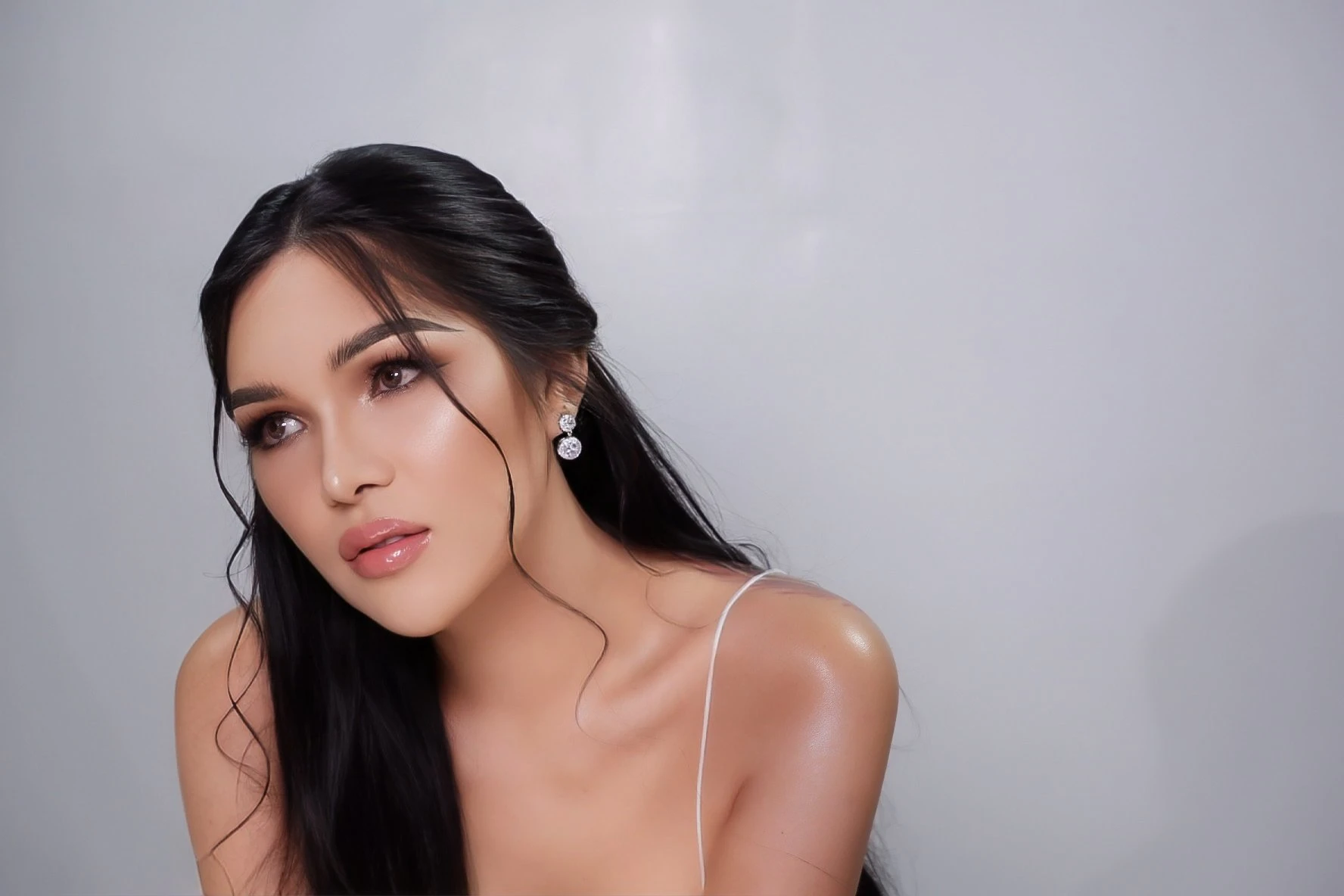 Anya – Filipino escort in Hong Kong — 2 / 10