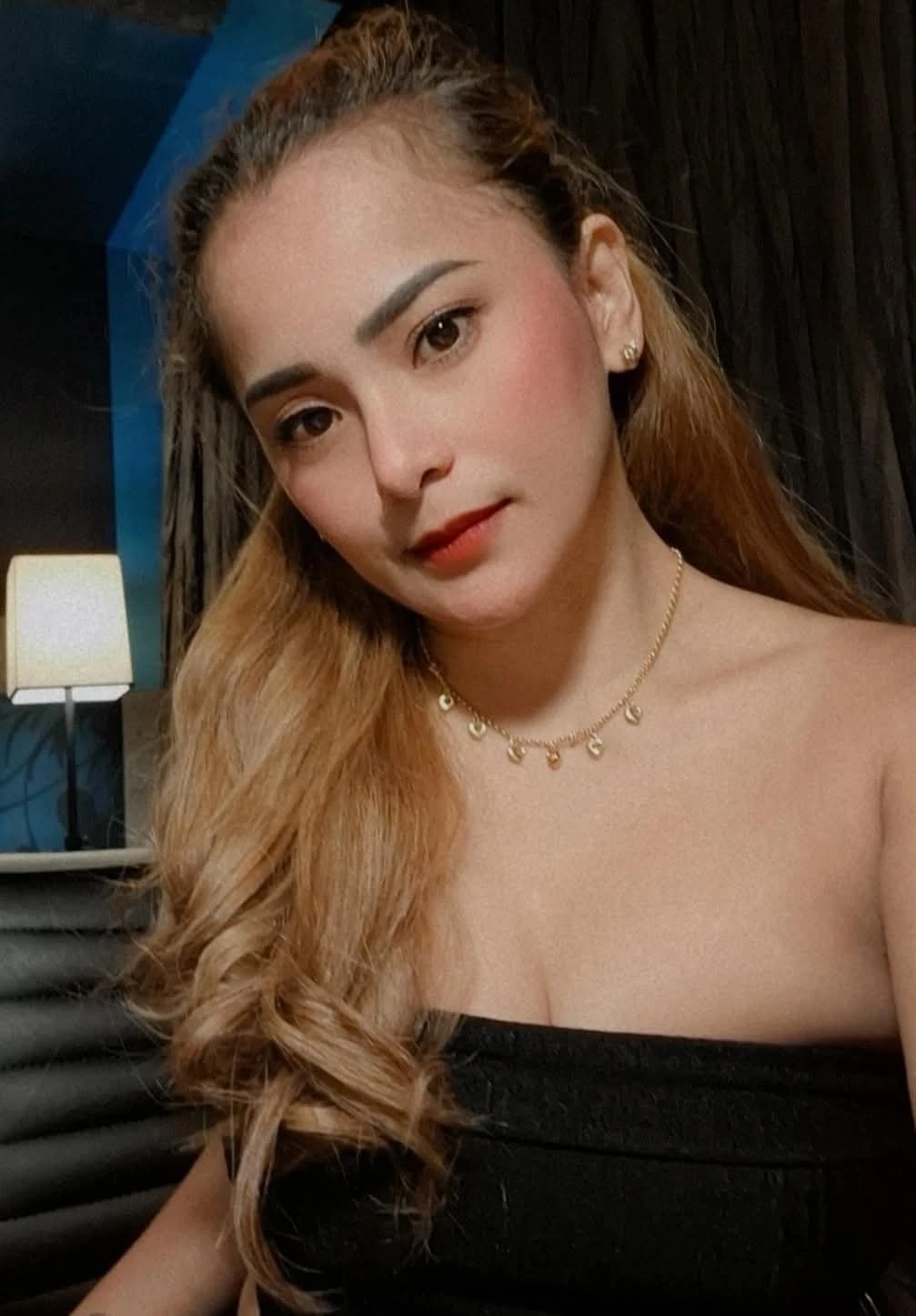 Cassy – Filipino escort in Hong Kong — 3 / 11