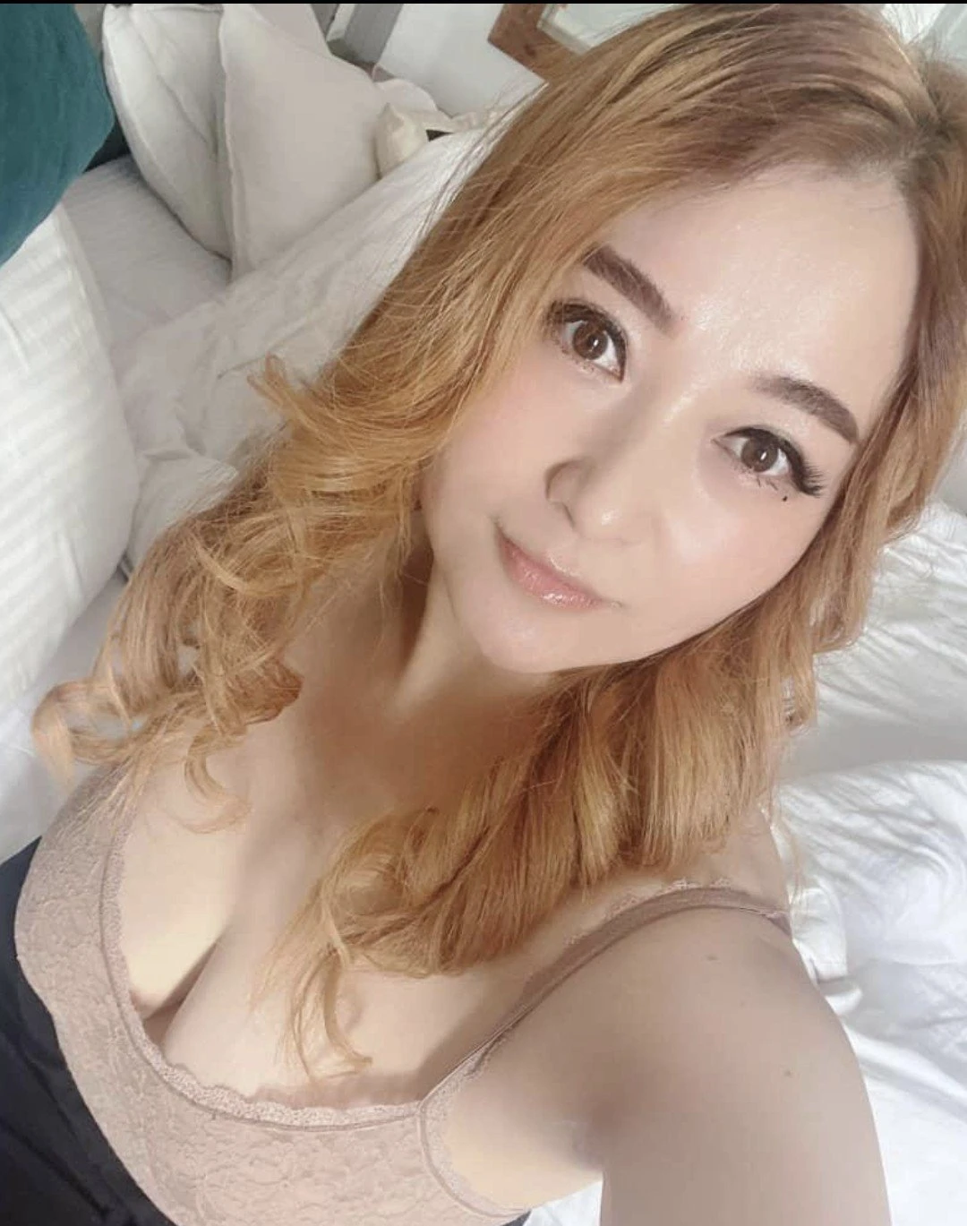 Somi – Ukrainian escort in Gurgaon, Escort, Gurgaon