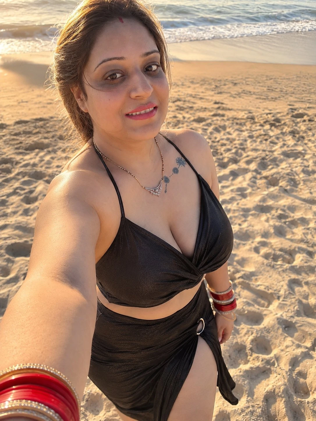 Sana – Indian escort in Bangalore, Escort, Banga