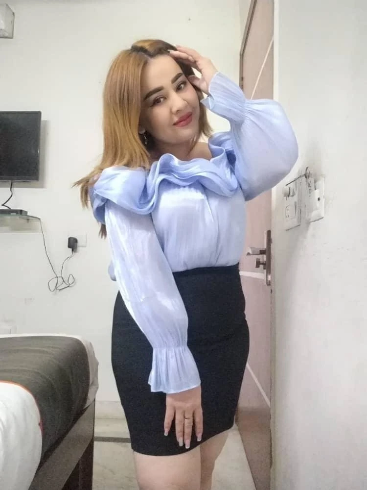 Irina Russian Profile Verified – Ukrainian escort in Dehradun, Uttarakhand — 4 / 5