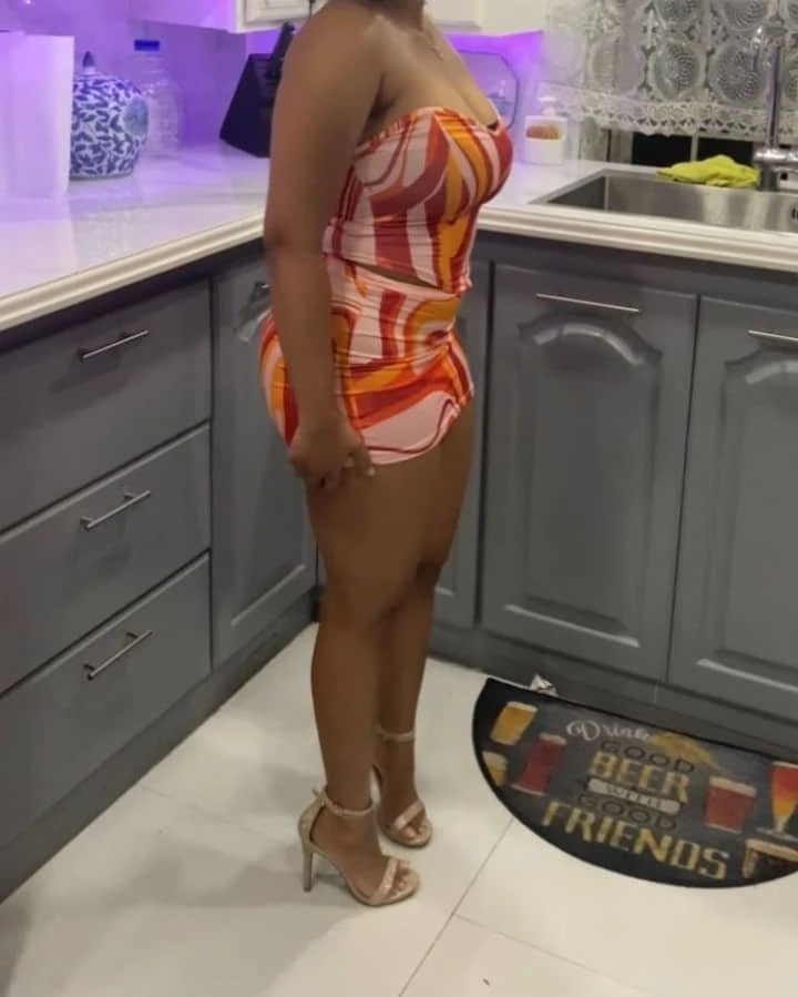 XFavour – escort in Chennai — 2 / 4