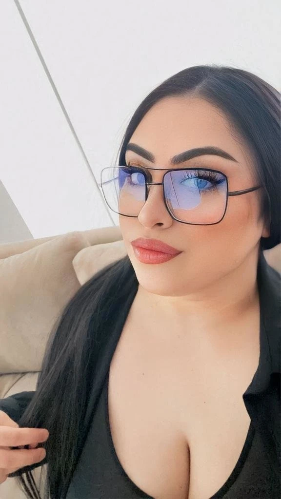 Emma Turkey – Turkish escort in Tirana — 3 / 6