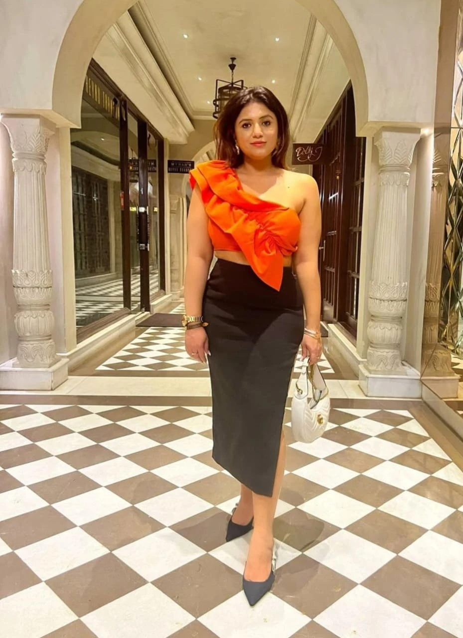 ꧁☆♧🦋 Radhika ༻♧☆꧂, Escort – Indian escort in Ahmedabad — 2 / 3
