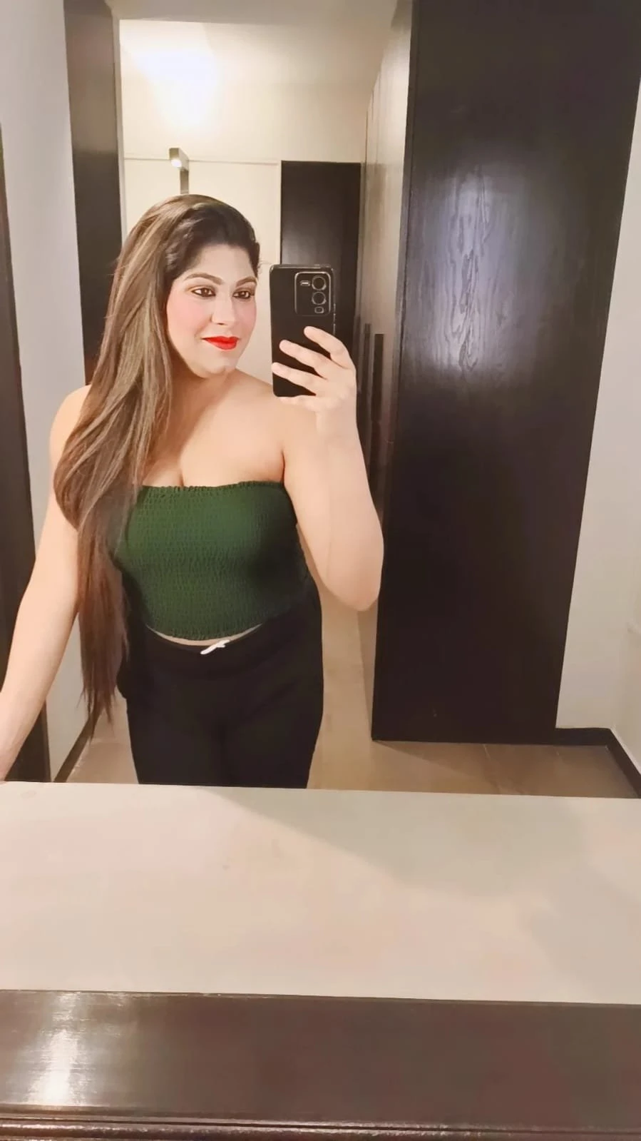꧁Real Meet & Cam Session꧂ – Indian escort in Bangalore — 5 / 7