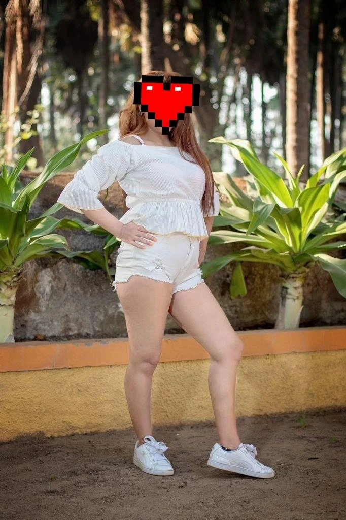 Muskan – Indian escort in Bangalore — 3 / 5