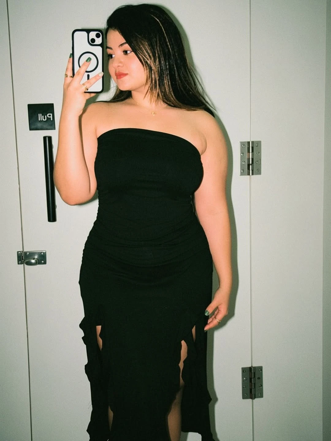 Mohini Coll Girl Sarvice Independence – Indian escort in Bangalore — 2 / 3