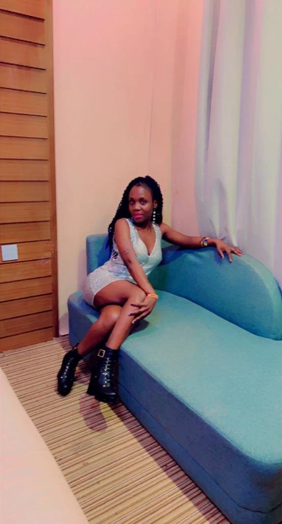Felicity – Bosnian escort in Ahmedabad — 4 / 6