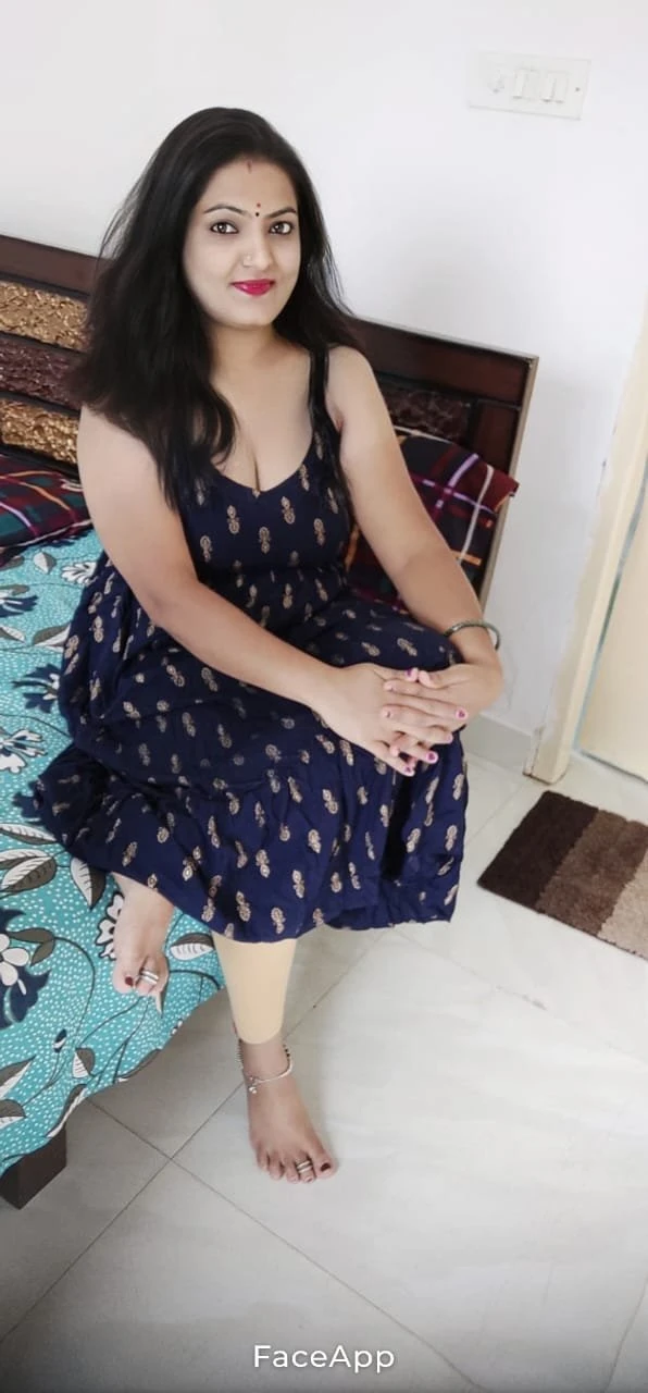Divyasree – Indian escort in Bangalore — 2 / 4