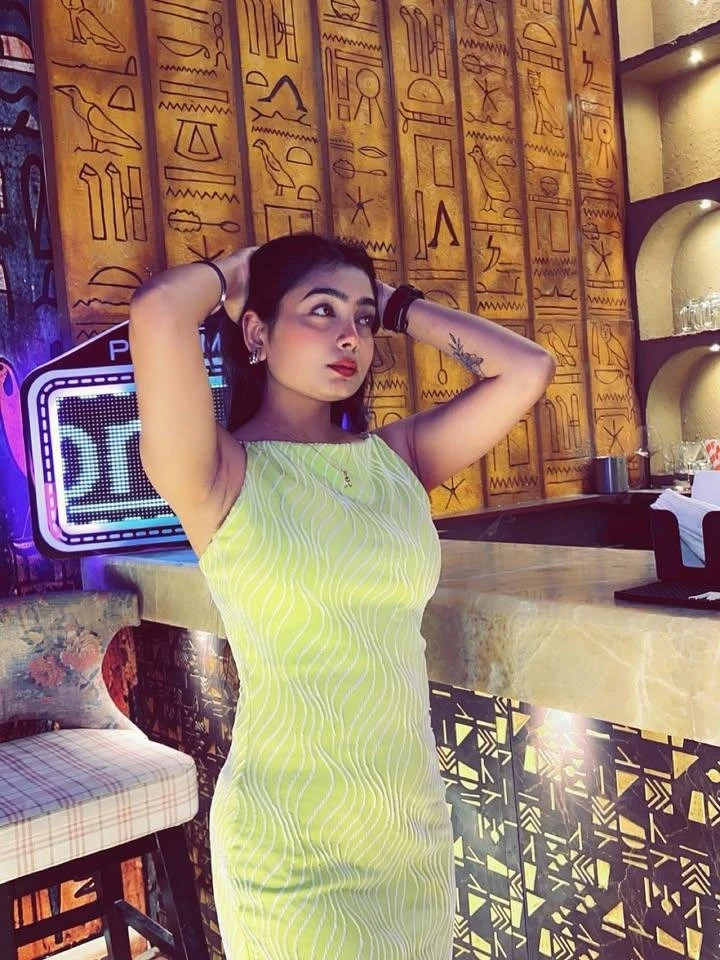 Aaliya – escort in Chandigarh — 4 / 5