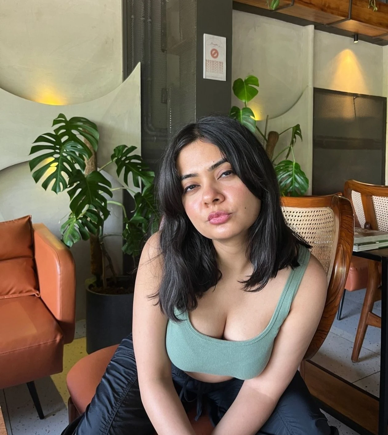 Siksha ! Text for Independent Fun – Indian escort in Bangalore — 5 / 6
