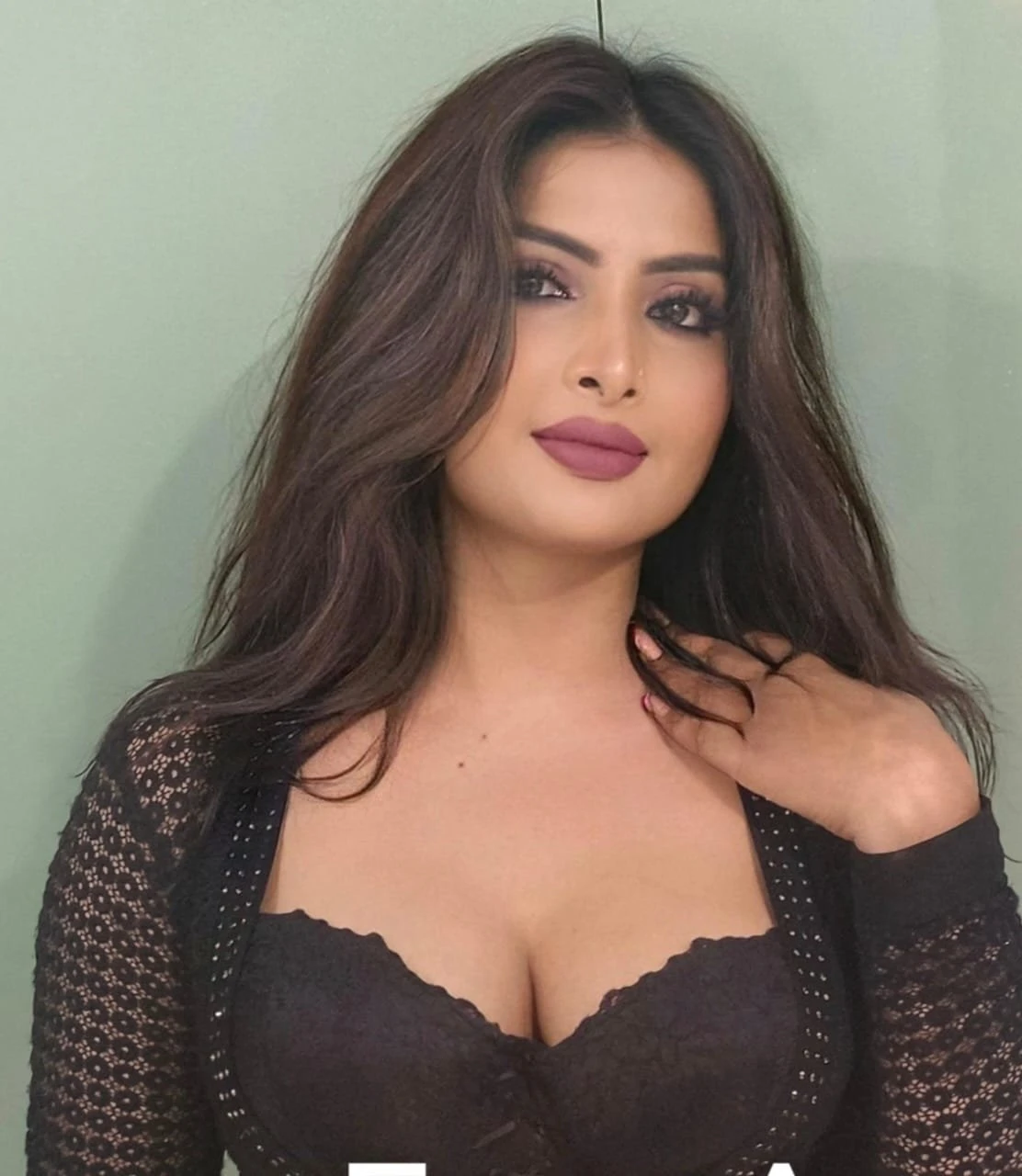 Indian and Russian Call Girls Service – Russian escort in Chennai — 2 / 3