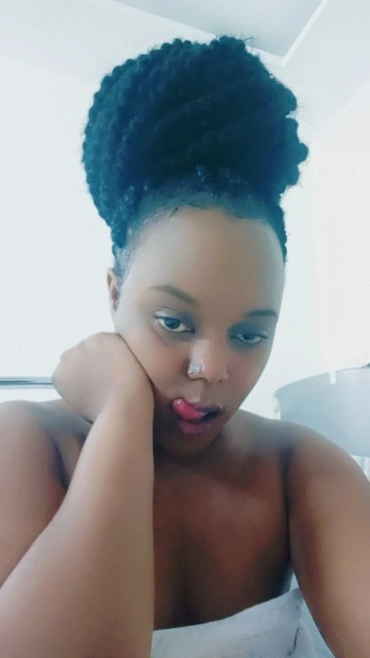 MINNE: rimming and cim goddess – South African escort in Chennai — 1 / 2