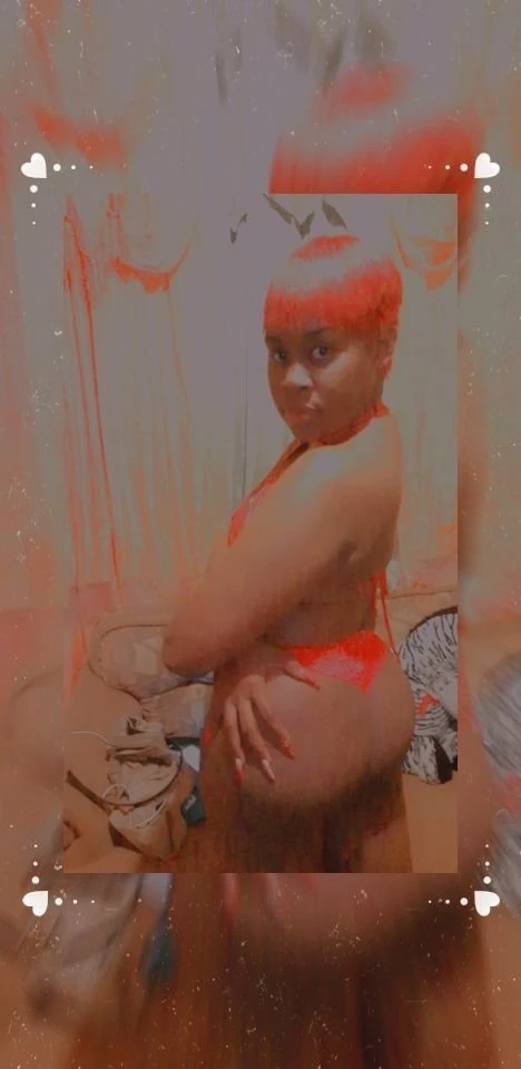 Ms. Heavenly Hole – Barbadian escort in Barbados — 2 / 4