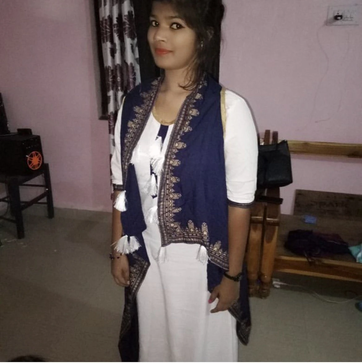 Anjali – Indian escort in Bangalore — 2 / 4