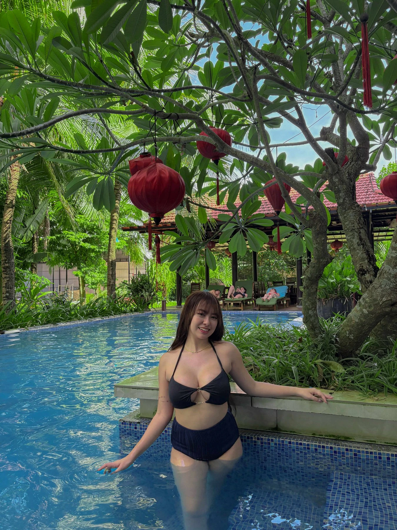 Petite Sexy IDOL JUST ARRIVED – Filipino escort in Hong Kong — 23 / 30