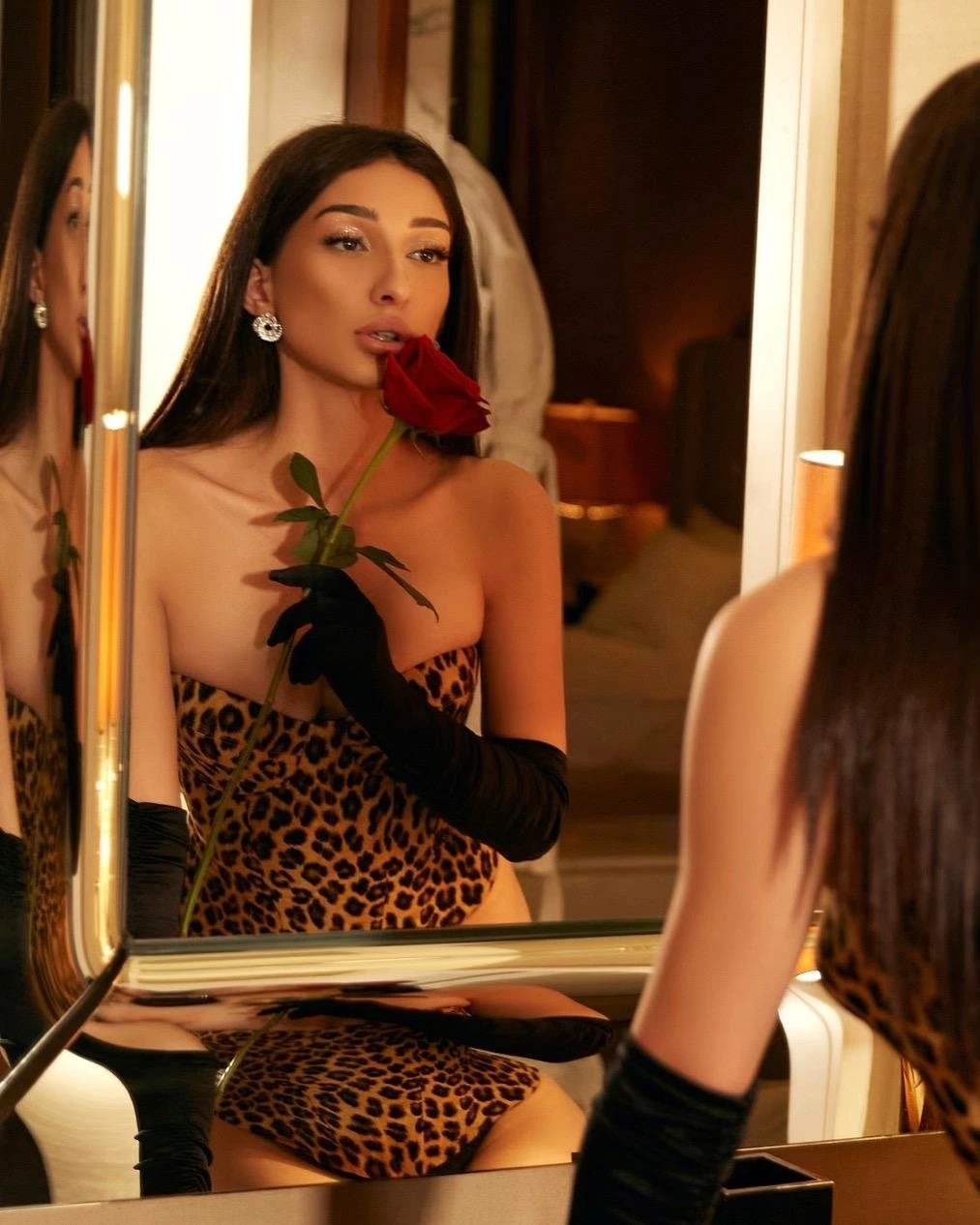 Muse – Russian escort in Hong Kong — 3 / 9