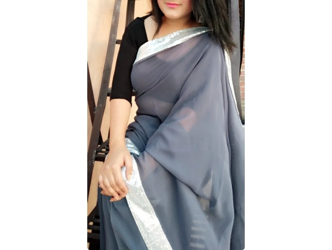 Jazzleen – Indian escort in Bangalore — 2 / 4