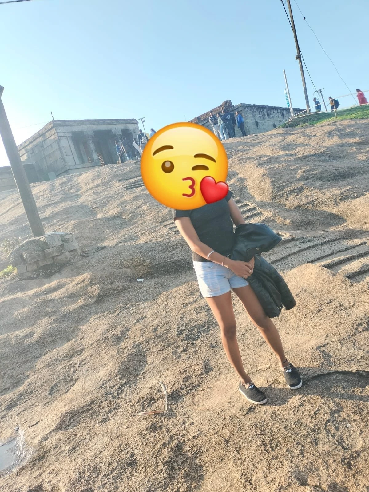 Isha – Indian escort in Bangalore — 4 / 6