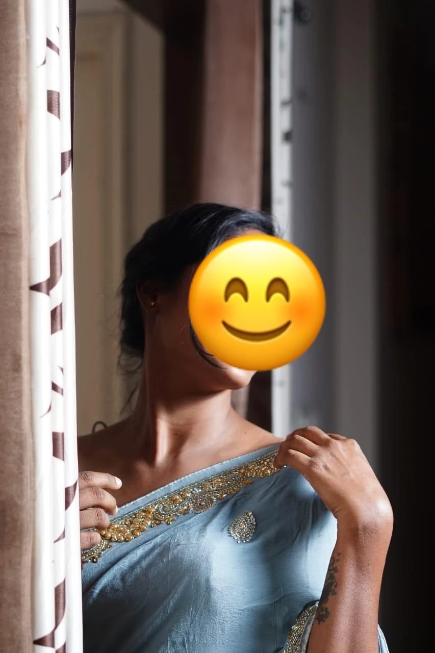 Akshara Indian Independent Girl first he – Indian escort in Bangalore — 3 / 8