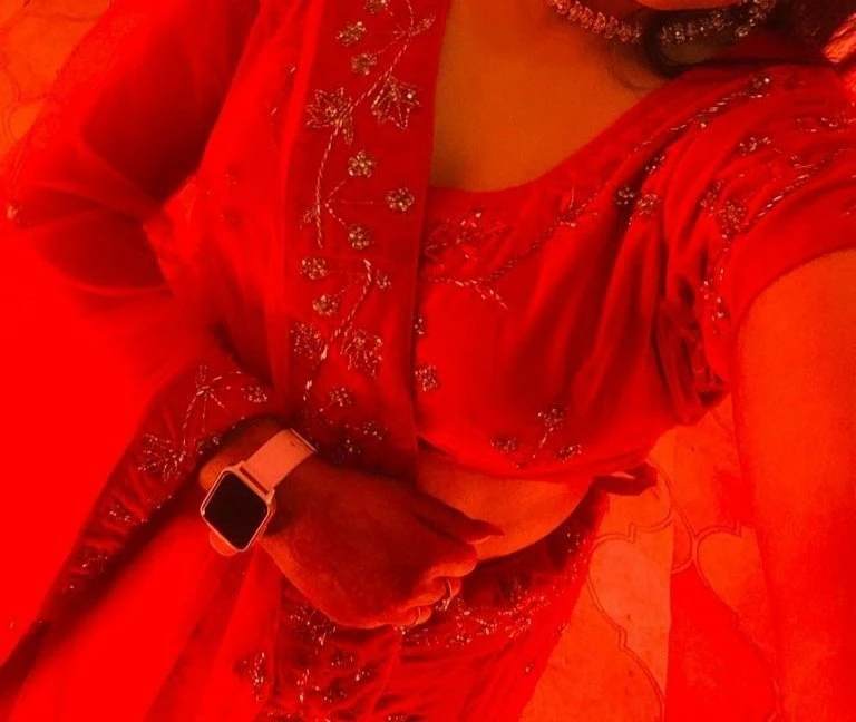 Hot Sonia Independent – Indian escort in Chennai — 10 / 13
