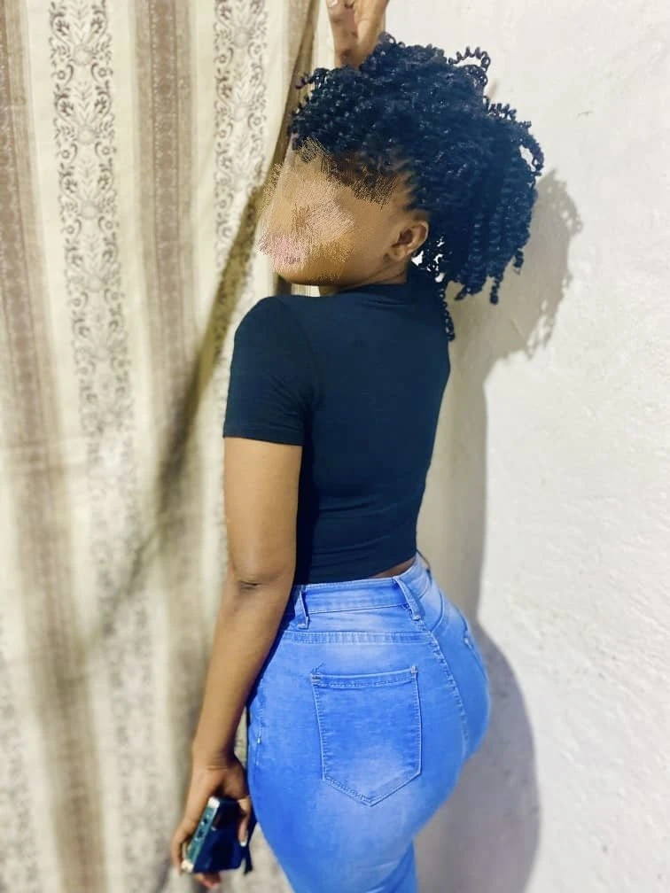 Nancy – escort in Bangalore — 2 / 4