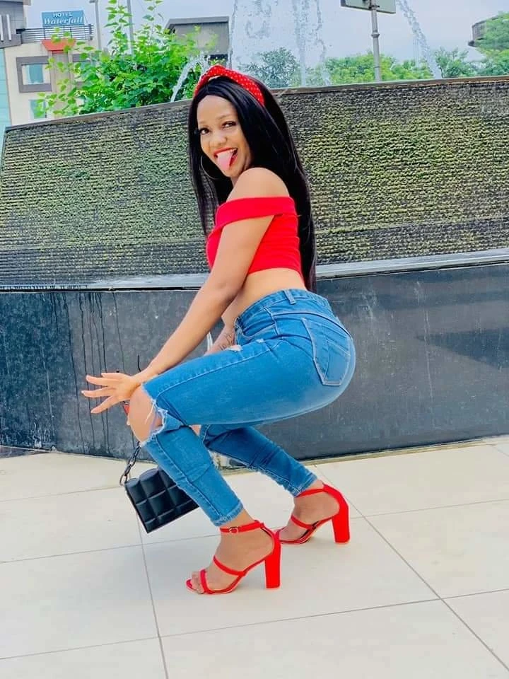 Queen Perry – Nigerian escort in Candolim, Goa — 3 / 4