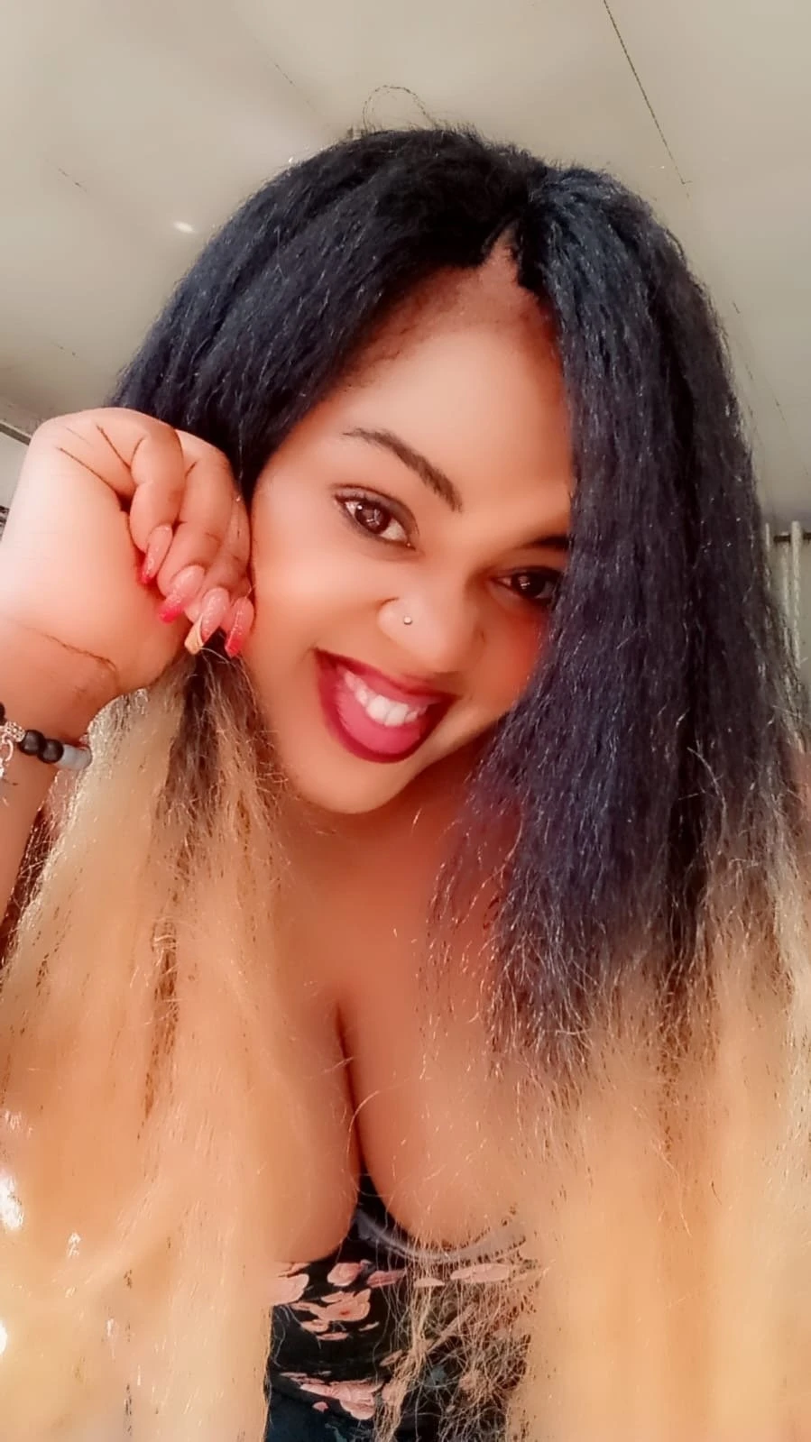 Juicy Boobs Wet Pussy Ready to Meet – South African escort in Chandigarh — 2 / 4