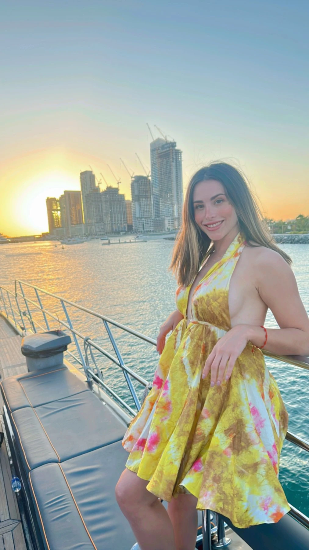 Francesca – Spanish escort in Hong Kong — 4 / 9
