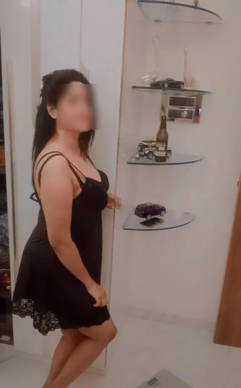 Meera Girlfriend Feeling (NO ADVANCE) – Indian escort in Chennai — 3 / 7