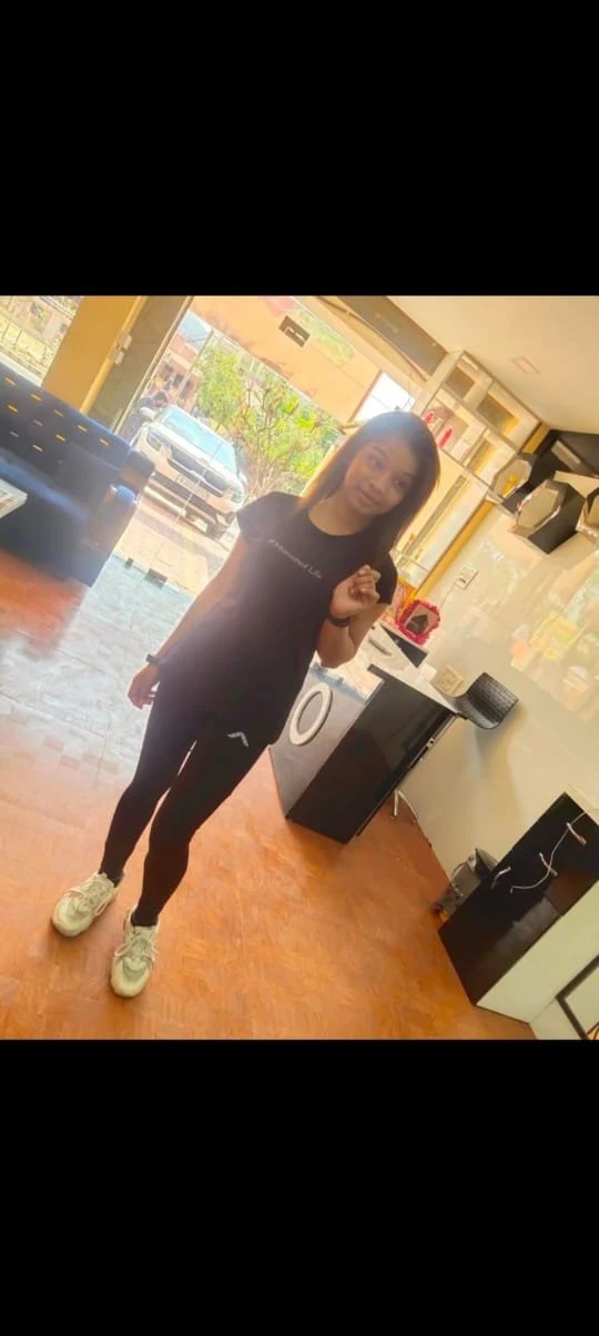 Pooja – Indian escort in Gurgaon — 3 / 8