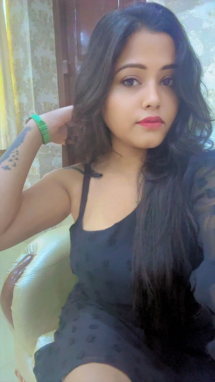 Shivani – Indian escort in Hong Kong — 4 / 9