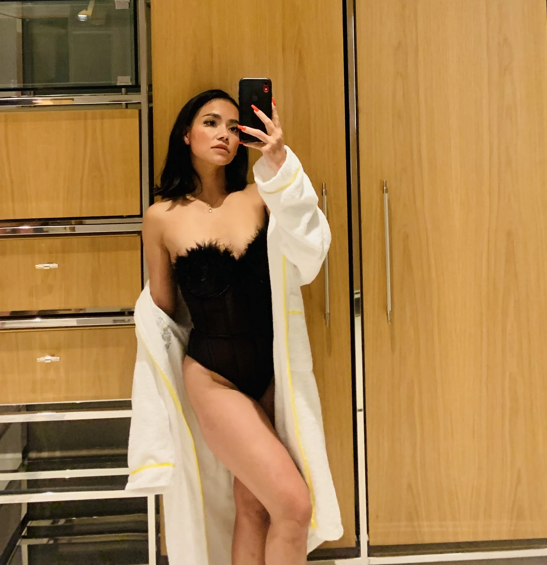 Alice PNP – Cambodian escort in Phnom Penh — 4 / 23