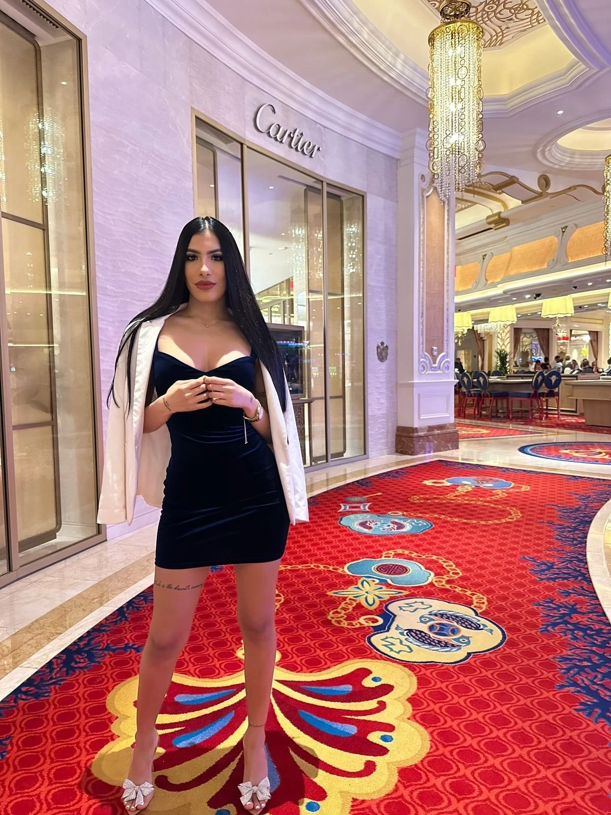 Antonella – Spanish escort in Tirana — 2 / 10