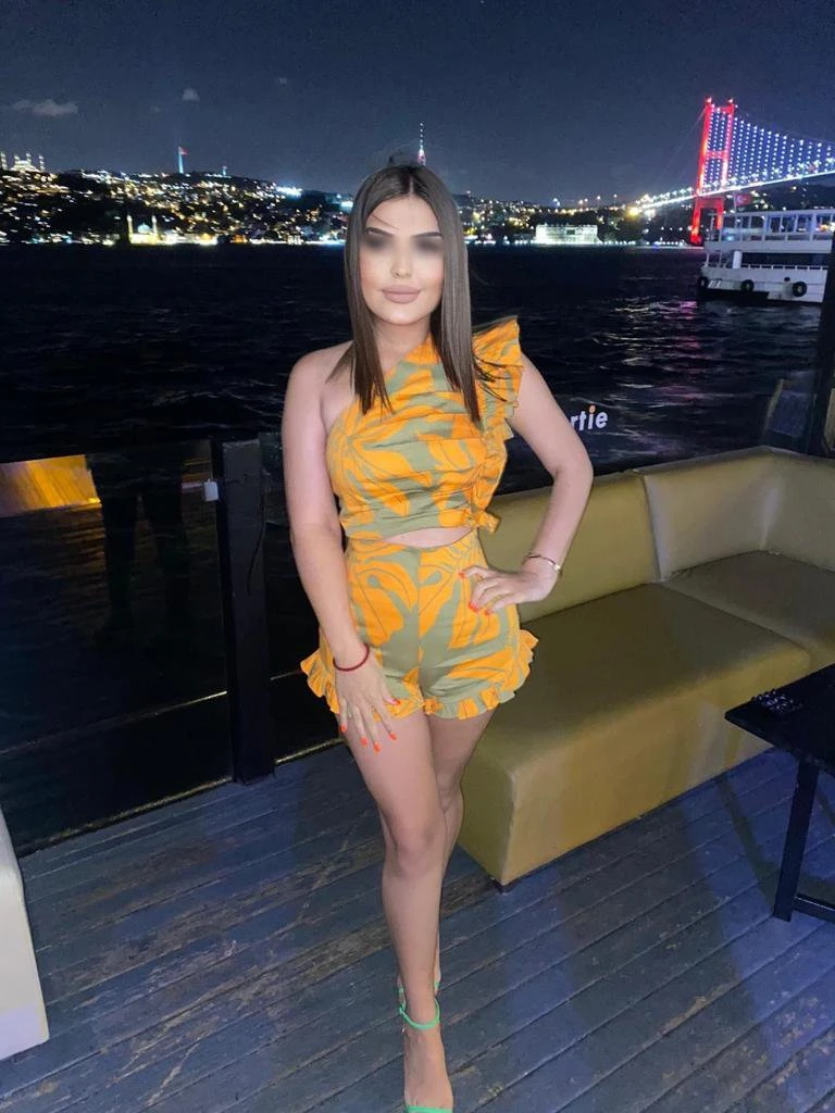 ALINA Tight Tunnel – Brazilian escort in Hong Kong — 5 / 11