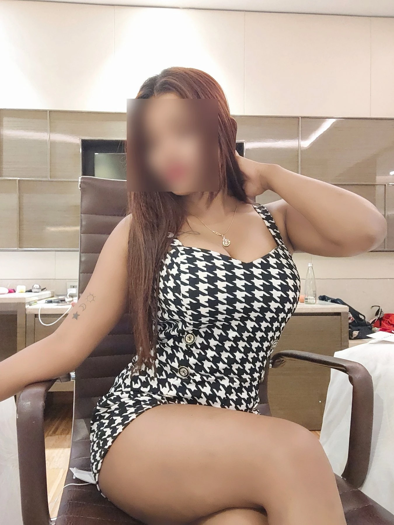 Nandani Webcam Girl – Indian escort in Bangalore — 10 / 31
