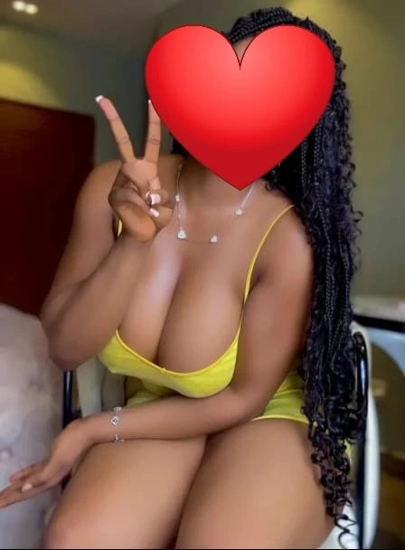 BigAss Babe 4 Incal & Outcal & Cam – South African escort in Bangalore — 3 / 9