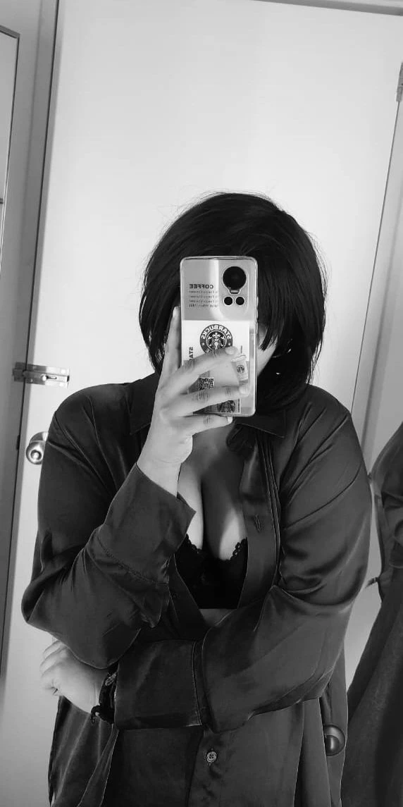 Samaira for Real Meet,Cam and sex Chat – Indian escort in Ahmedabad — 3 / 7