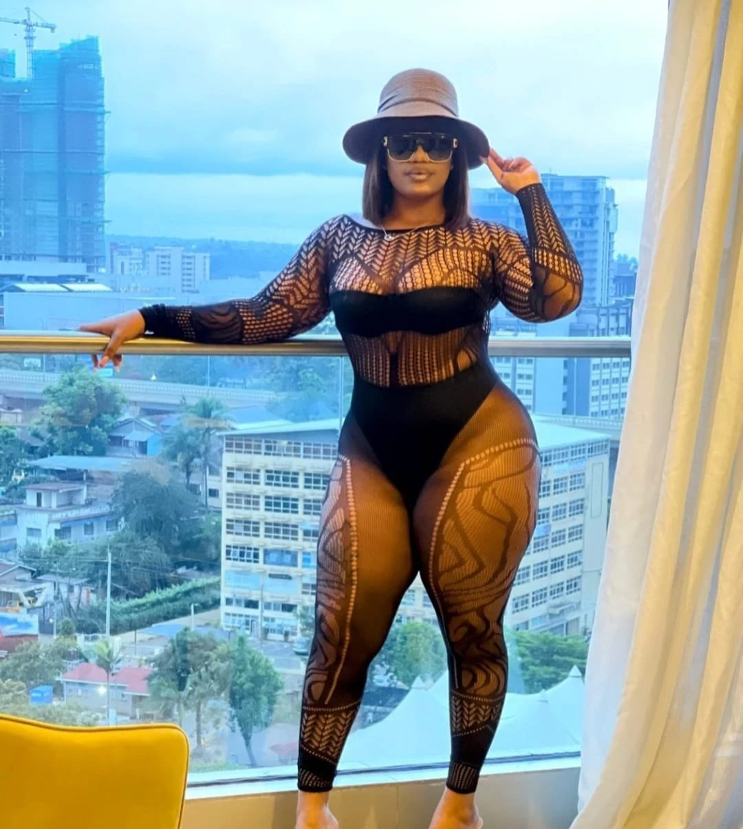 Winnie – Cameroonian escort in Chandigarh — 4 / 6