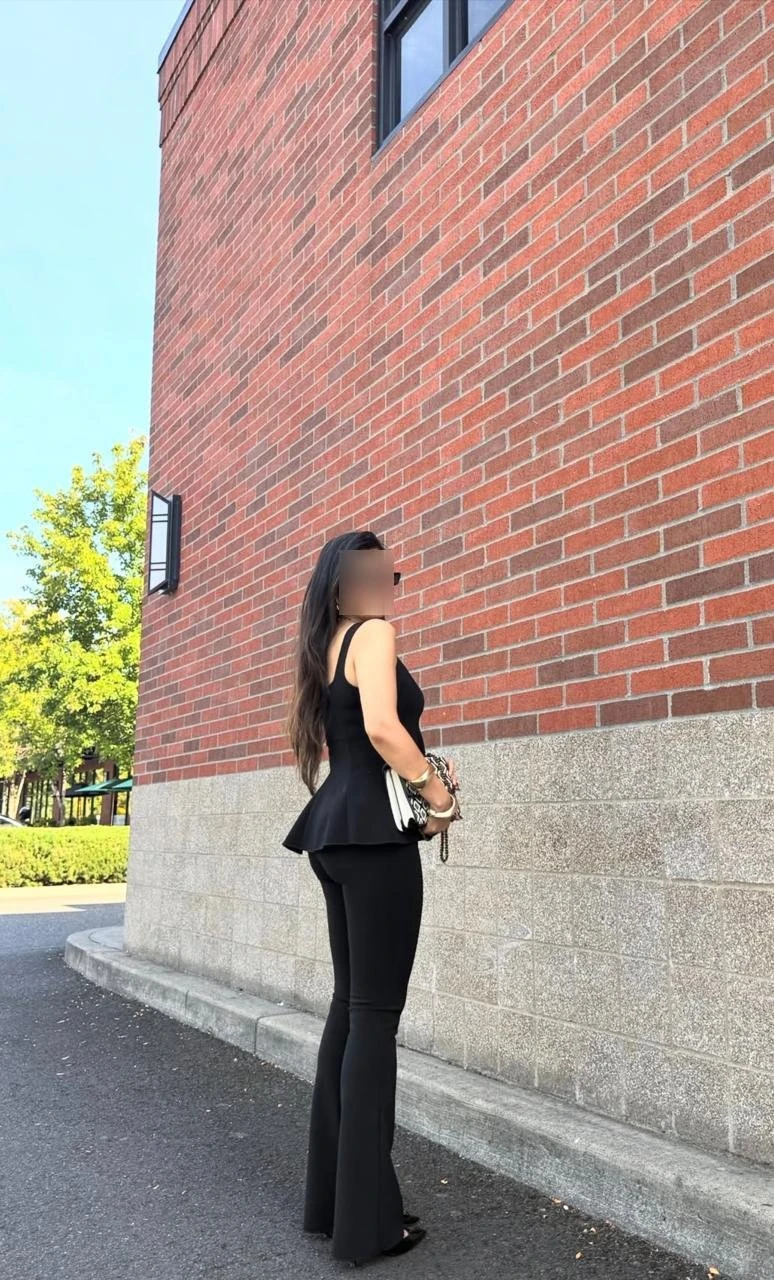 Priyanshee Indian Spl Bj Service – escort in Bangalore — 5 / 12