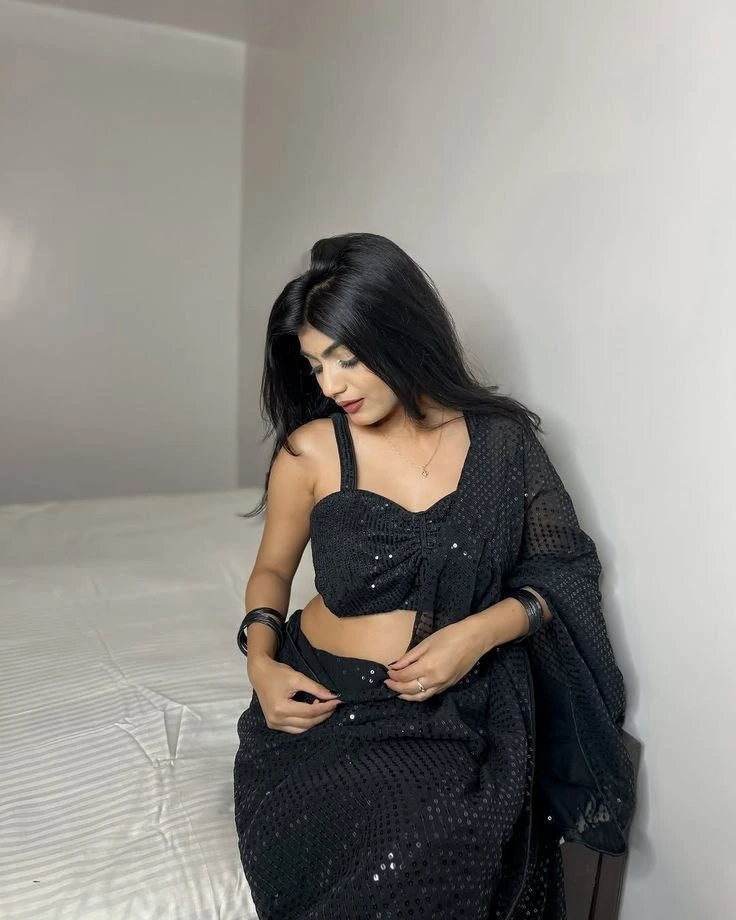 Tina – Indian escort in Candolim, Goa — 3 / 5