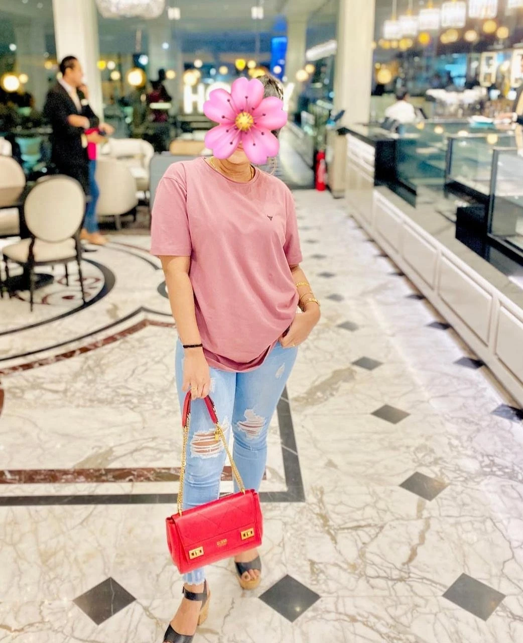 NADEESHA (Sri Lankan girl) – Indian escort in Bangalore — 2 / 3