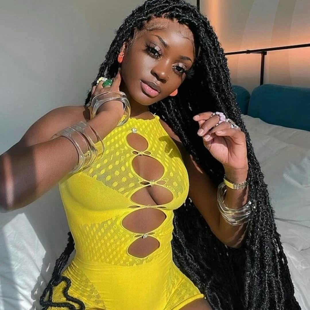Jasimine – Kenyan escort in Bangalore — 2 / 3