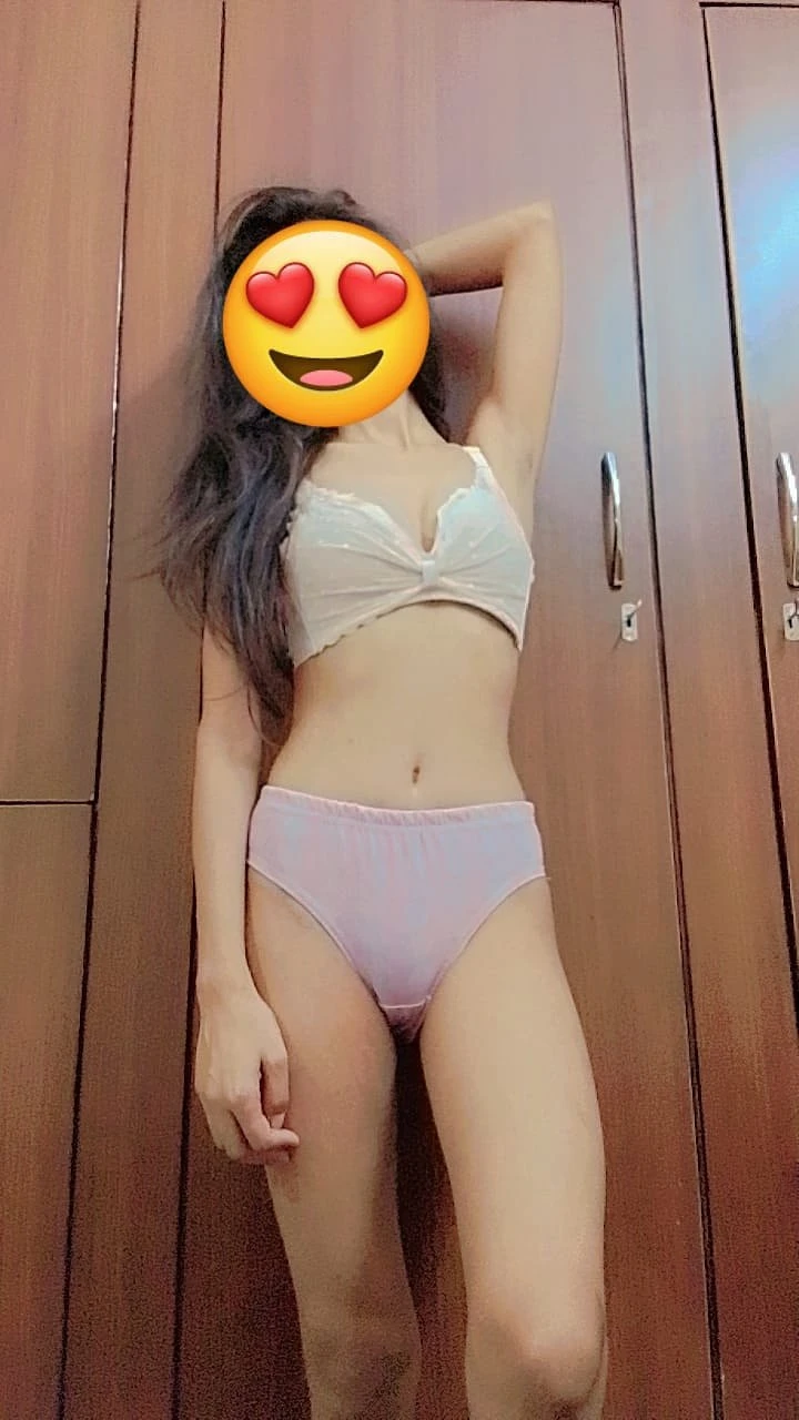 Jiya – Indian escort in Candolim, Goa — 7 / 17