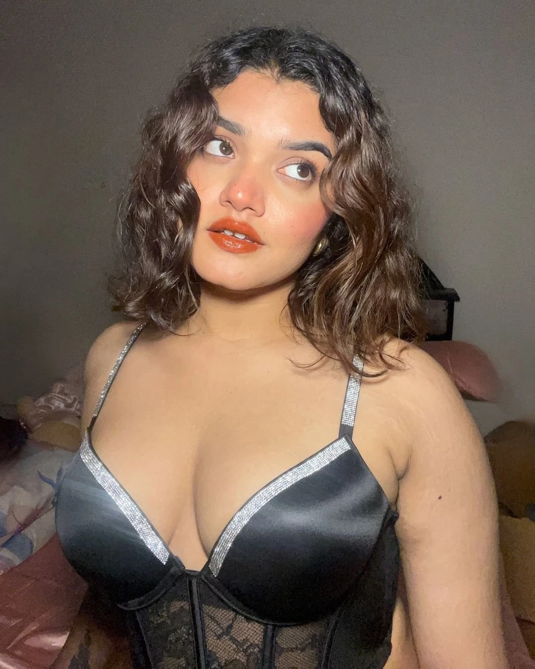 Megaa – Indian escort in Bangalore, Escort, Banga