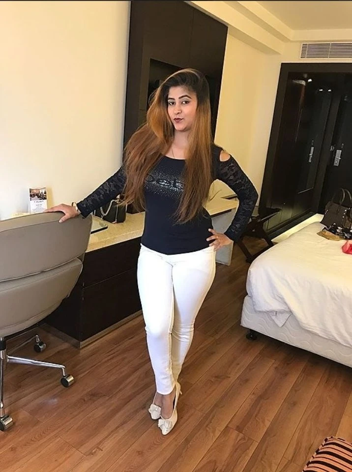 Rohini – Indian escort in Bangalore, Escort, Banga
