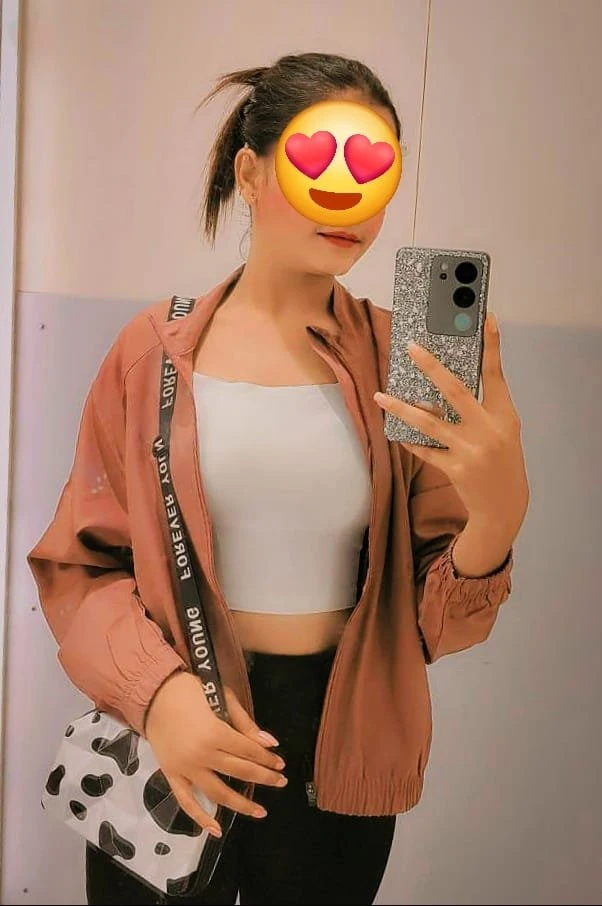 ⚜️Manya⚜️ – Indian escort in Bangalore — 5 / 6