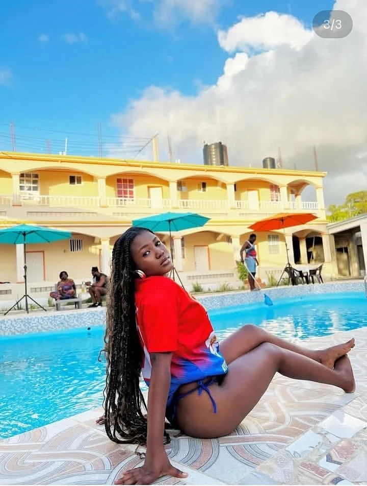 African Girl Escort – South African escort in Dehradun, Uttarakhand — 4 / 5